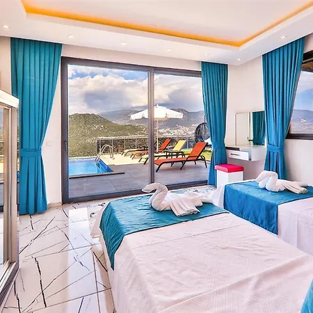 Firnaz Otel 4*